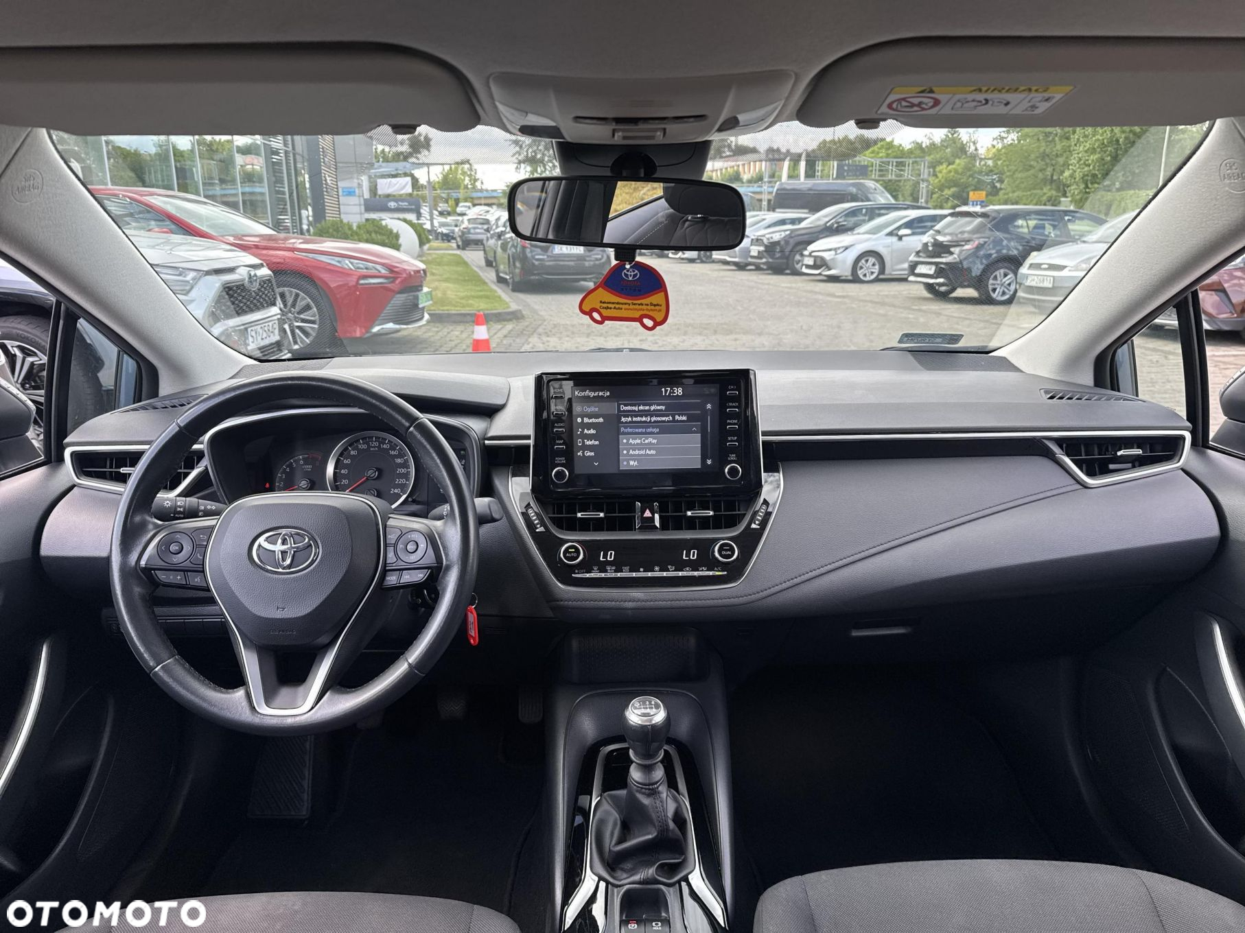 Toyota Corolla - 13