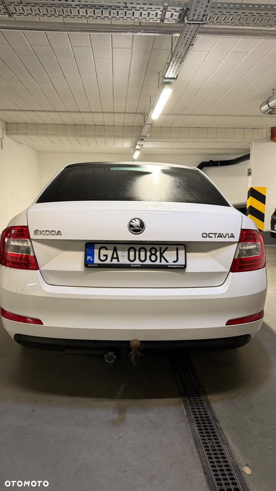 Skoda Octavia 2014 photo 2