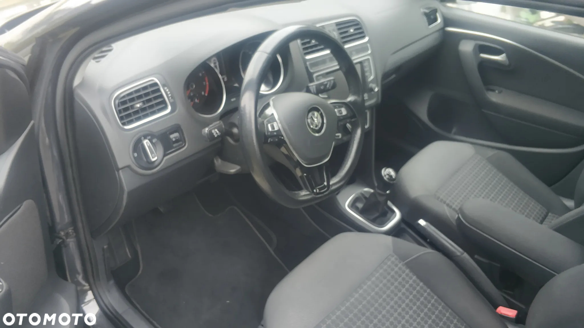 Volkswagen Polo 1.2 TSI BMT Comfortline - 5