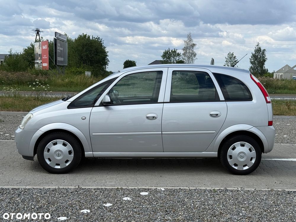 Opel Meriva 1.6 16V Cosmo - 2