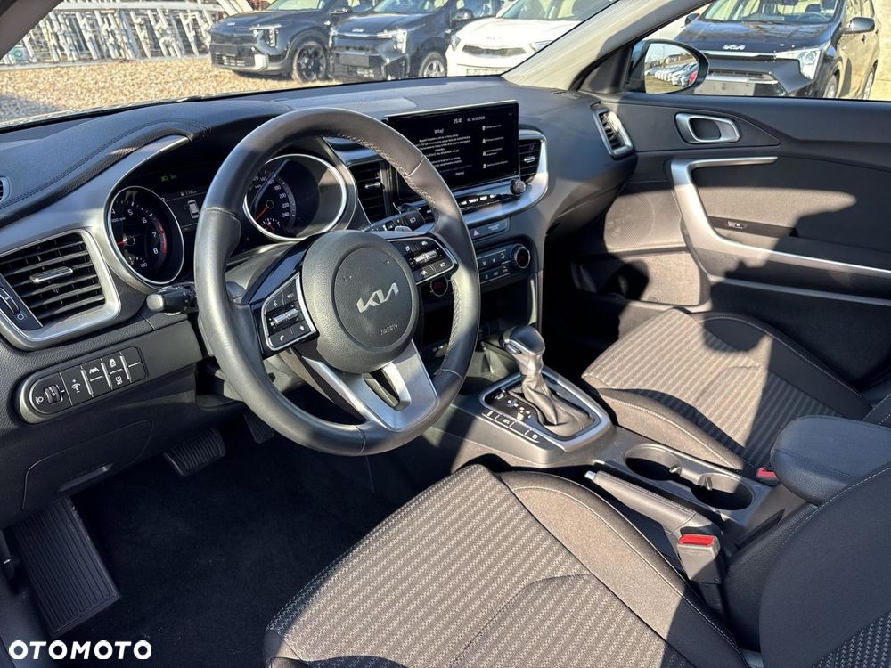 Kia Ceed 1.5 T-GDI M DCT - 9