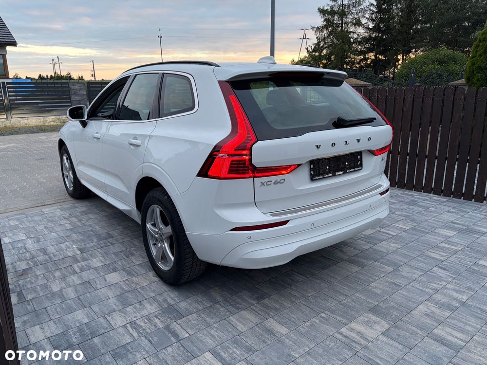 Volvo XC 60 B4 D Geartronic Momentum - 8