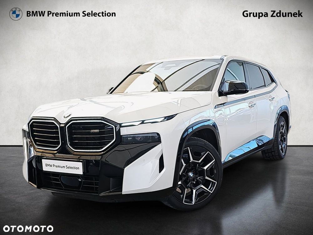 BMW XM - 1