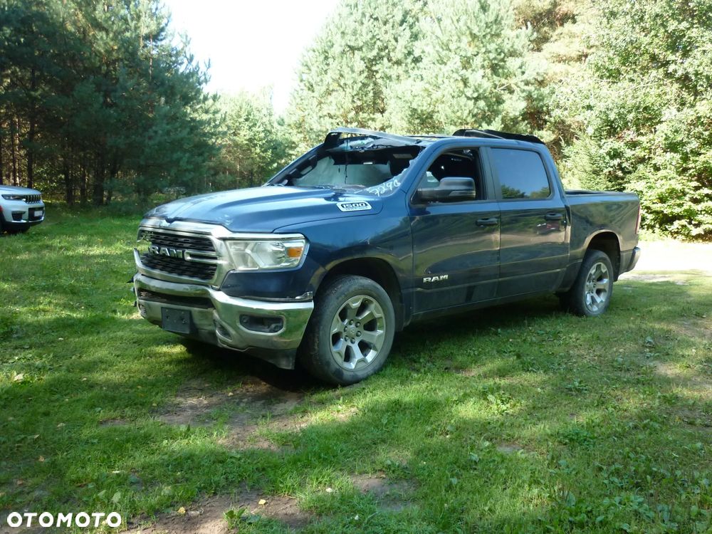 Dodge RAM 5.7 4x4 - 1