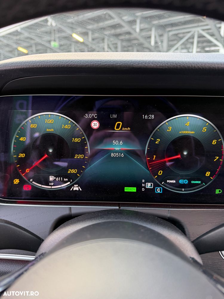 Mercedes-Benz E 200 9G-TRONIC - 15