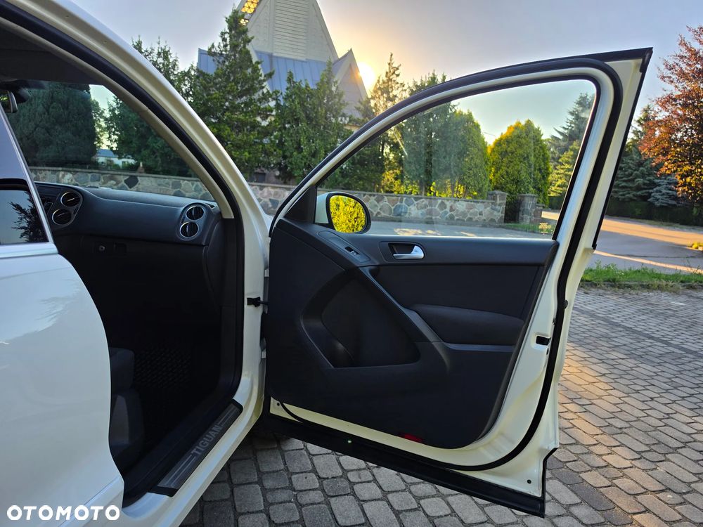 Volkswagen Tiguan 2.0 TDI DPF 4Motion Team - 37