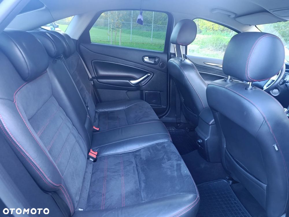 Ford Mondeo 2.0 TDCi Titanium - 15