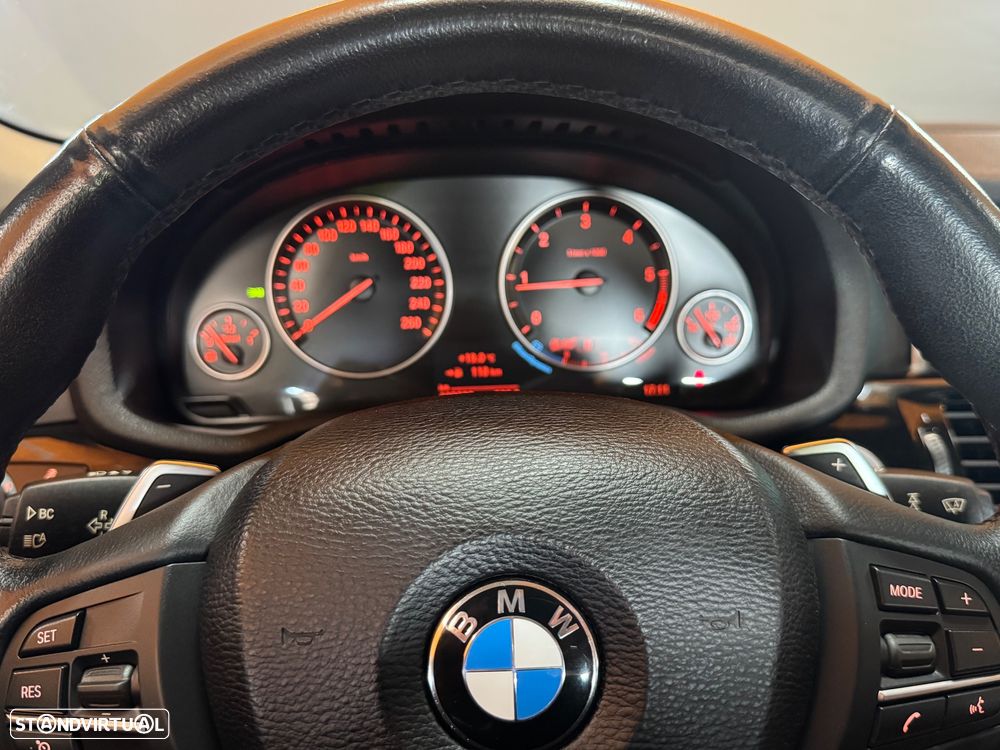 BMW X4 20 d xDrive XLine Auto - 16