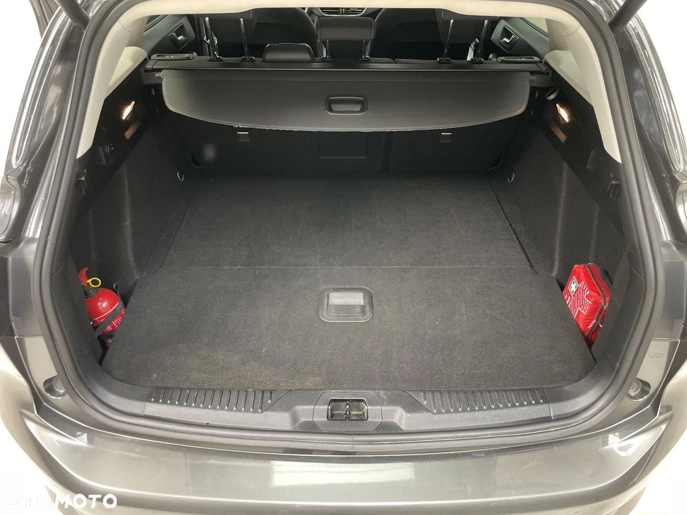 Ford Focus SW 1.0 EcoBoost Titanium X - 18