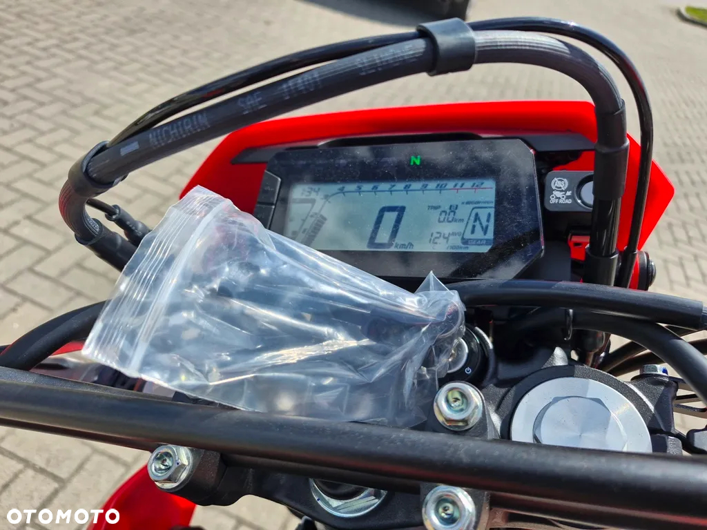 Honda CRF - 3