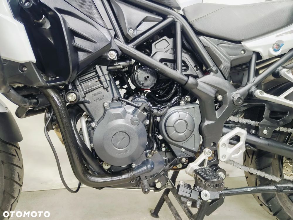 Benelli TRK 502X - 23