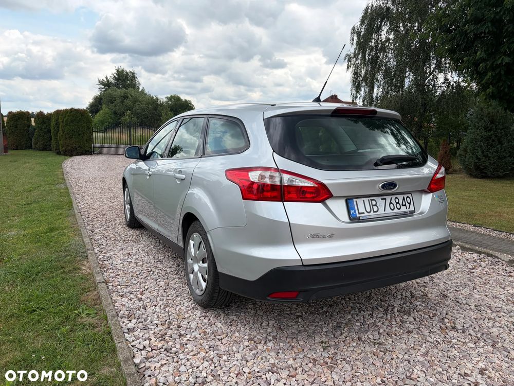 Ford Focus 1.6 TDCi Edition - 9