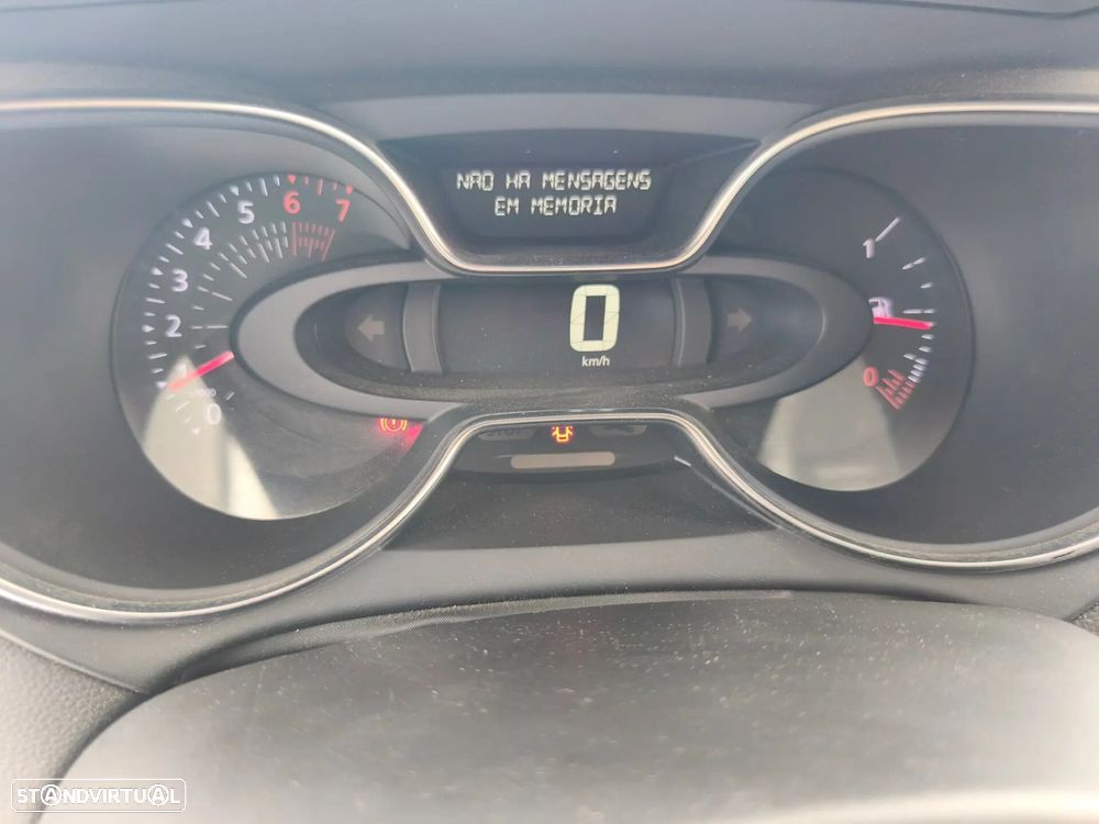 Renault Captur 1.0 TCe Exclusive - 12