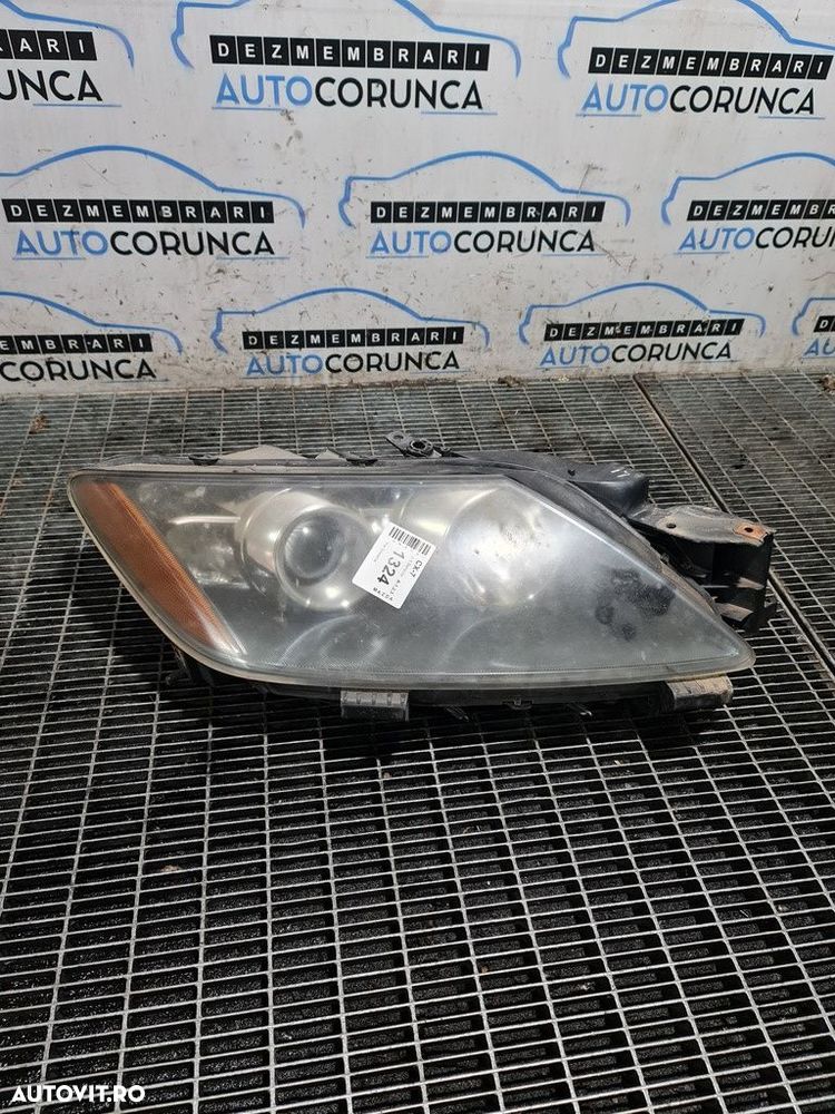 Far Dreapta Mazda CX - 7 2006 - 2012 SUV 4 Usi (1324) Xenon - 1