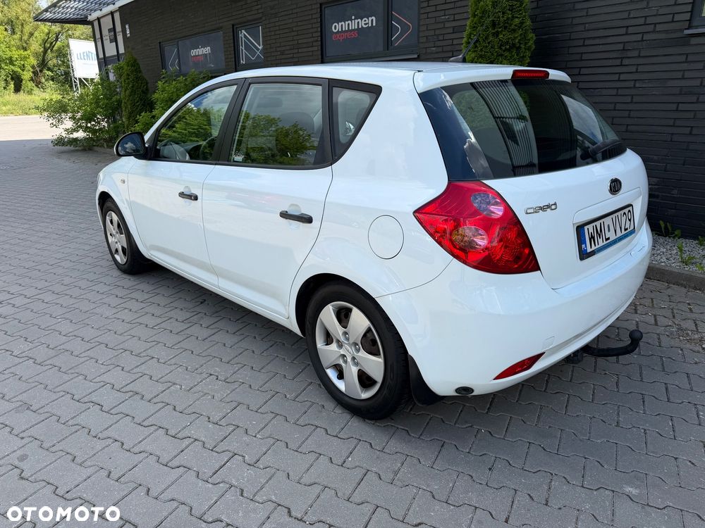 Kia Ceed 1.4 Comfort - 3