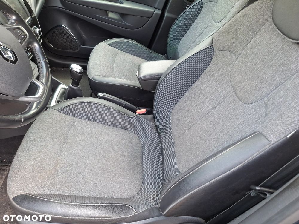 Renault Captur - 14