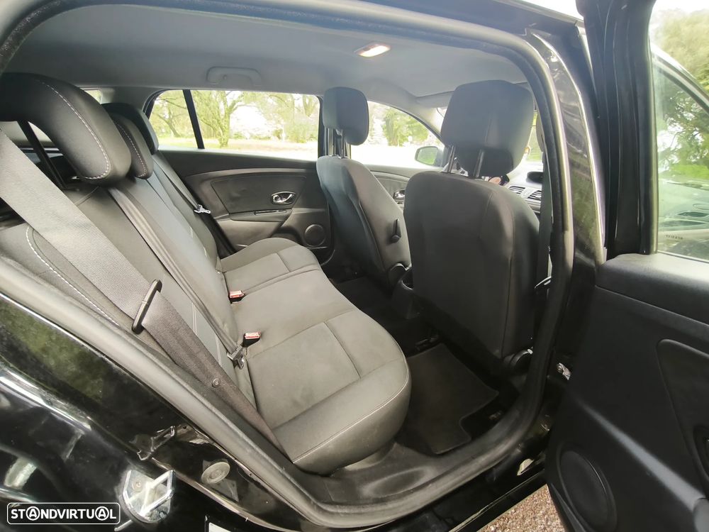 Audi A3 Sportback 1.6 TDI Advance - 15