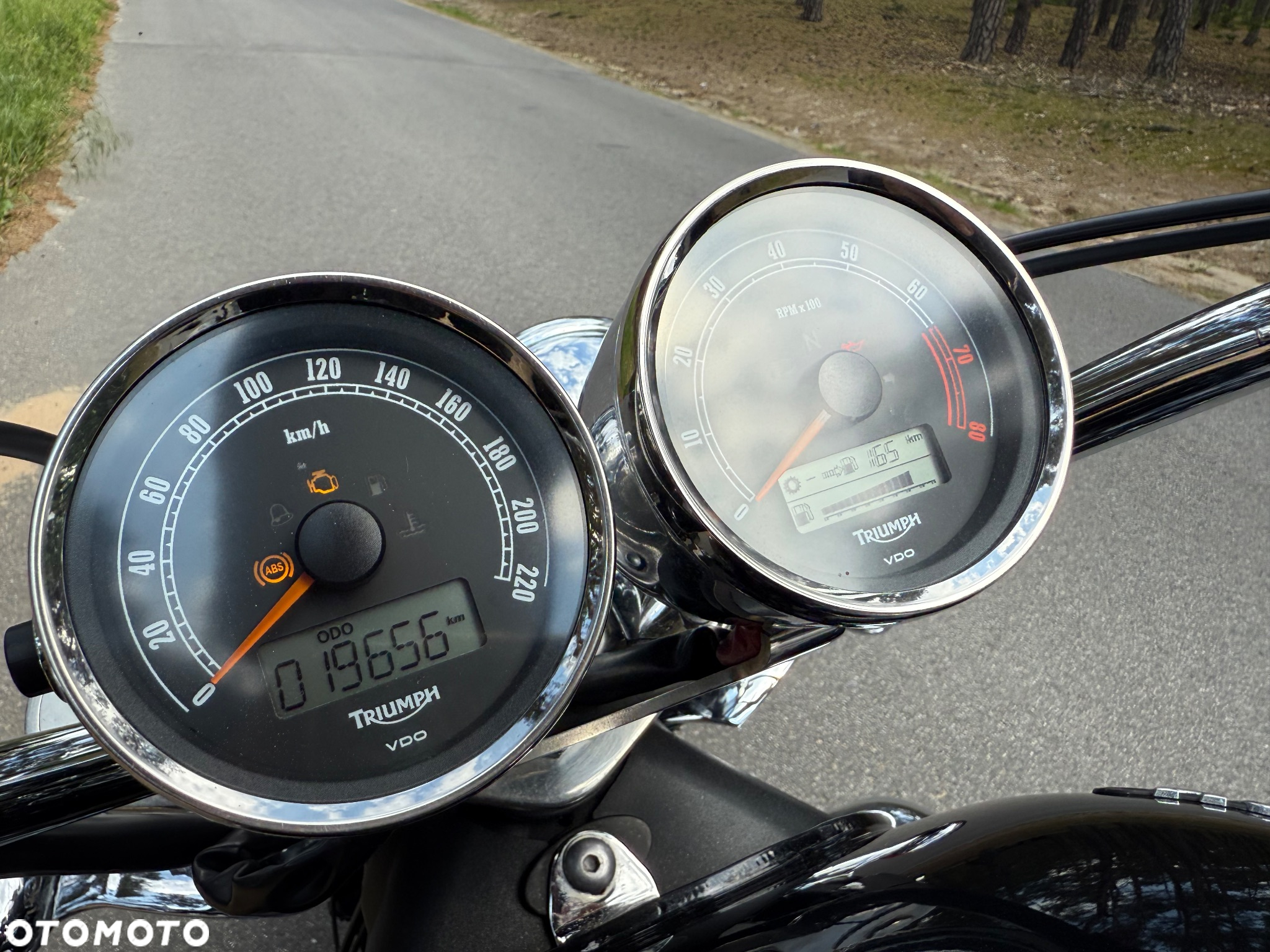 Triumph Rocket - 10