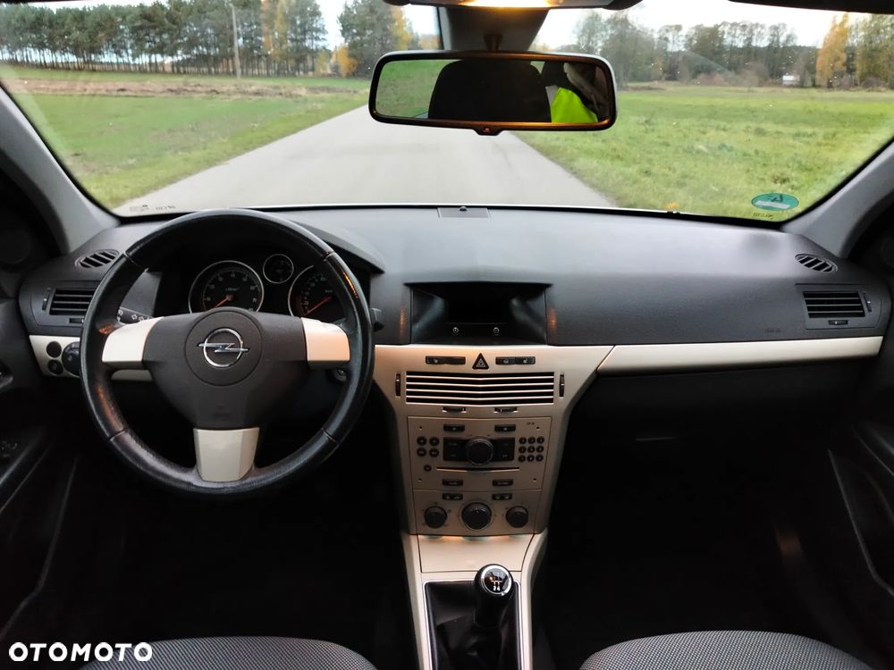 Opel Astra 1.8 Cosmo - 15