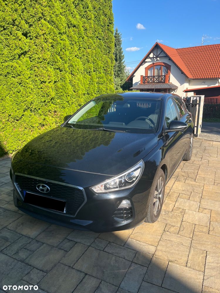 Hyundai i30 1.4 Classic + - 6