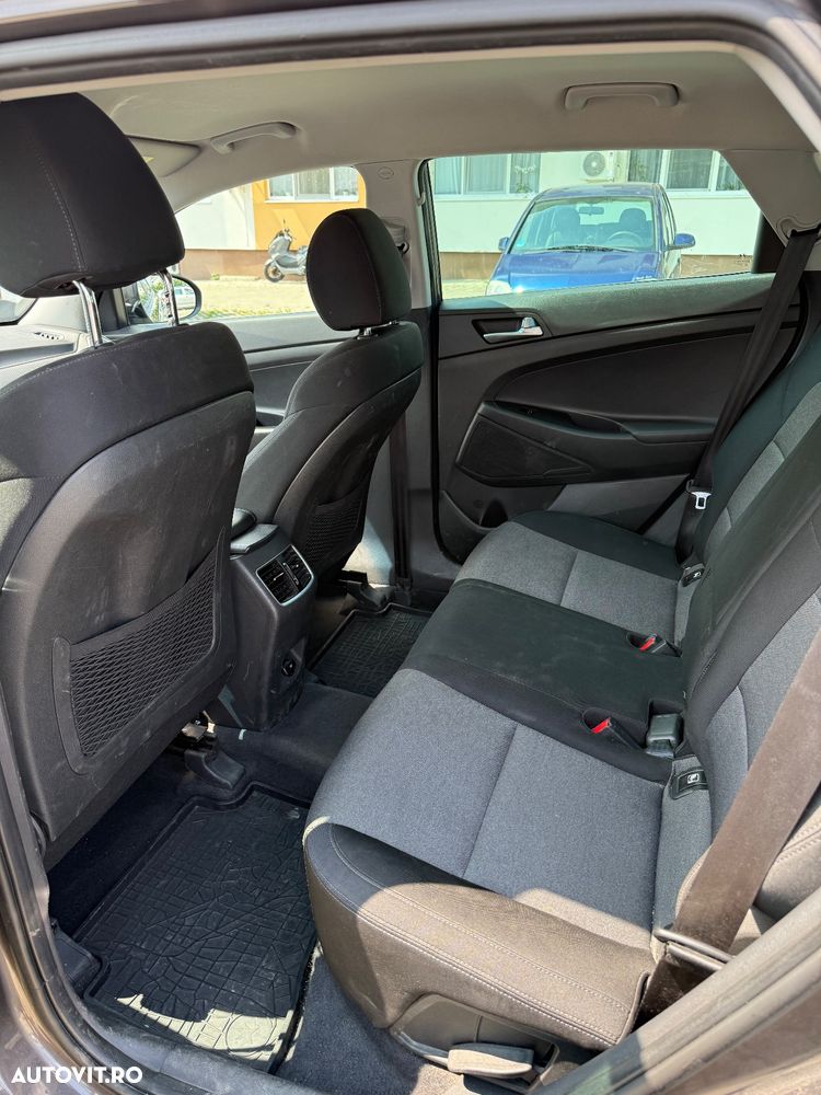 Hyundai Tucson 1.6 CRDi 4WD 7DCT Style - 6