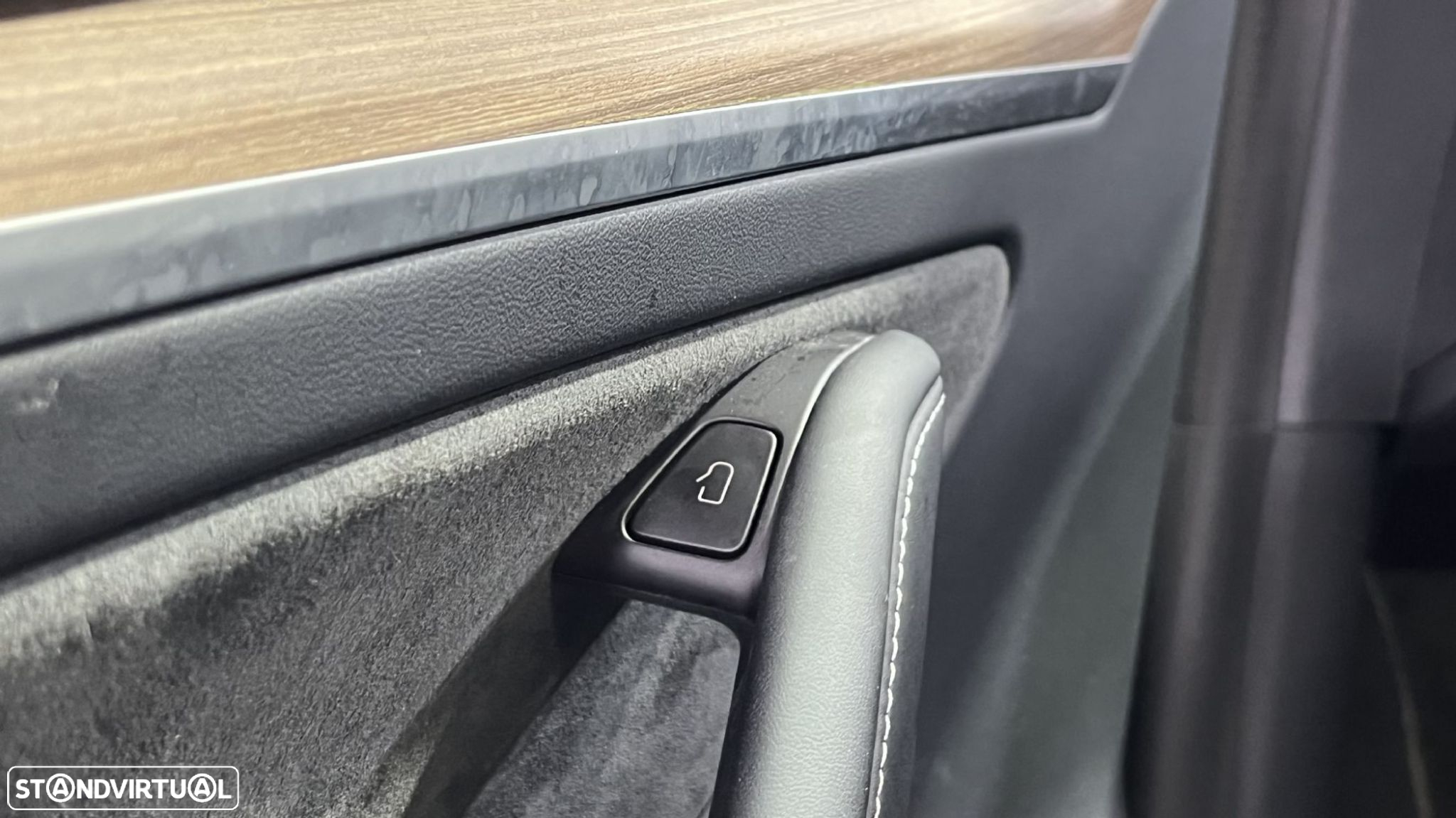 Tesla Model Y RWD - 11