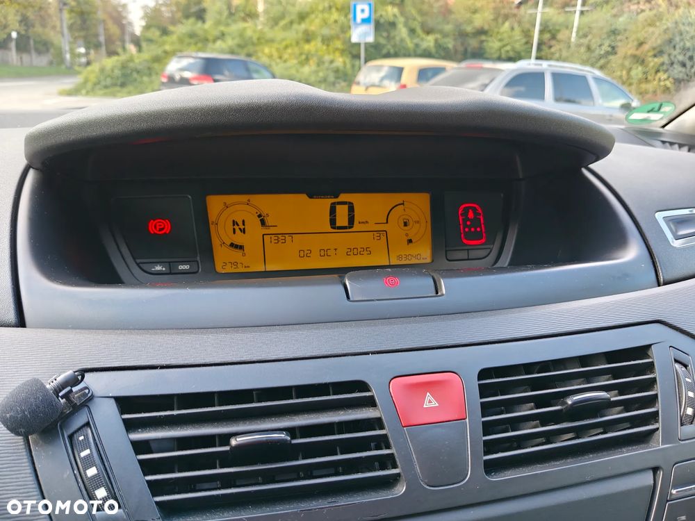 Citroën C4 Grand Picasso 1.6 HDi My Way MCP - 24