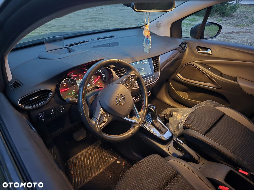 Opel Crossland X - 7