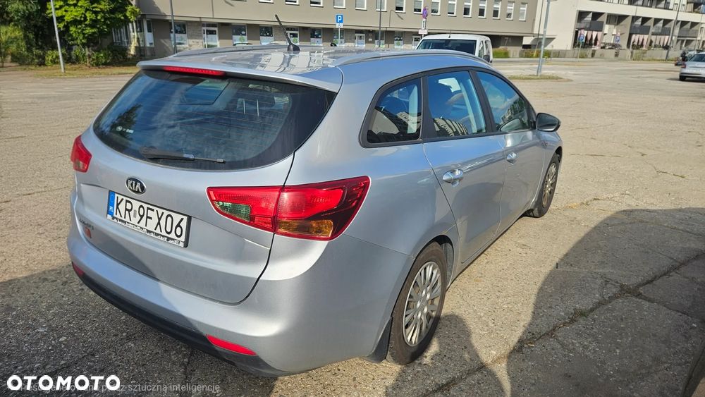 Kia Ceed 1.6 GDI M - 4