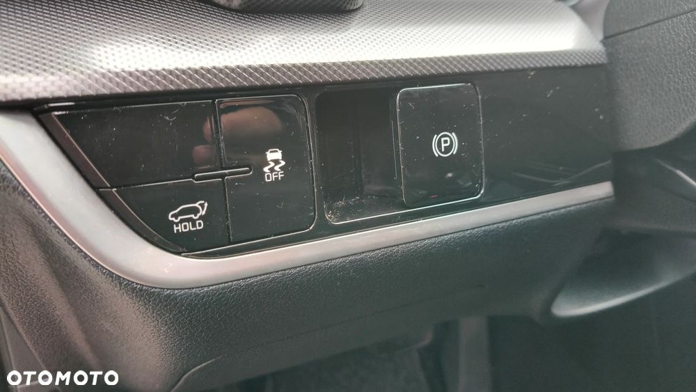 Kia Sportage 1.6 T-GDI MHEV Business Line 2WD DCT - 14