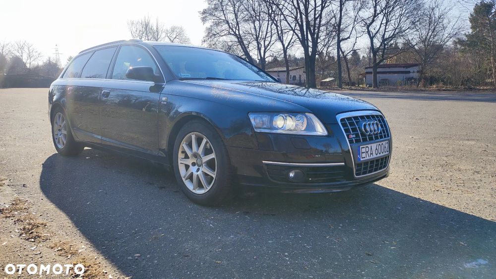 Audi A6 Avant - 1
