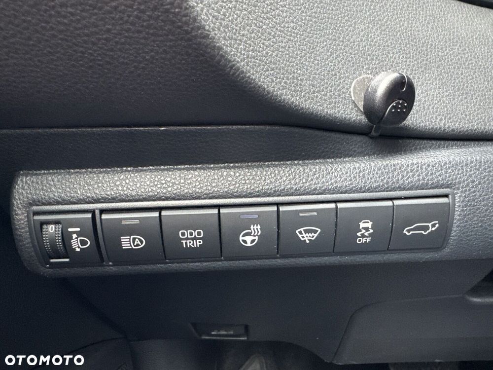 Toyota Corolla 1.8 Hybrid Style - 22
