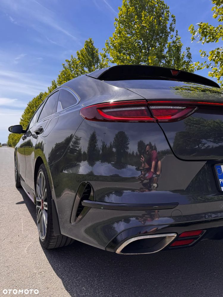 Kia ProCeed 1.6 T-GDI GT DCT - 6