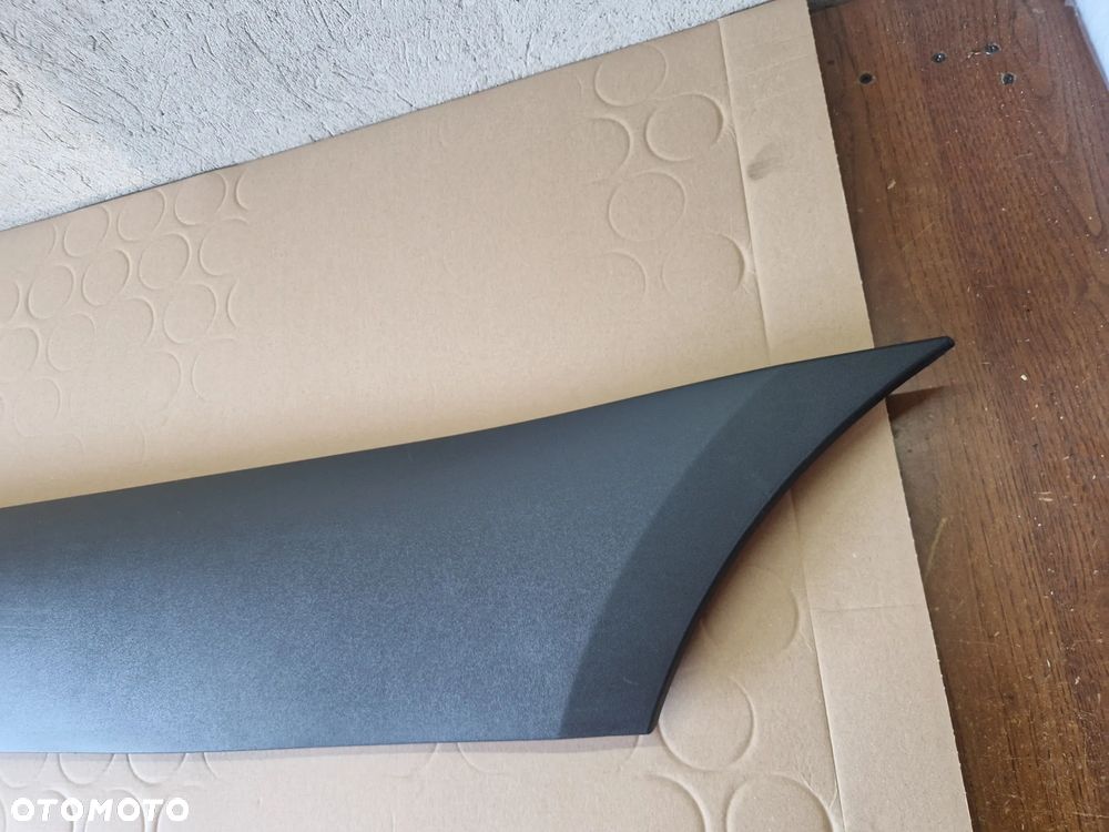 LISTWA TYLNA PRAWA MERCEDES SPRINTER 907 MAX - 5