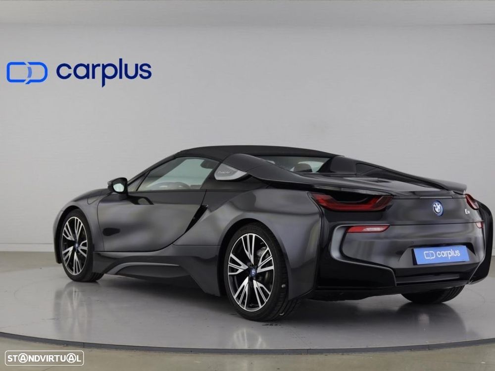 BMW i8 Roadster - 5