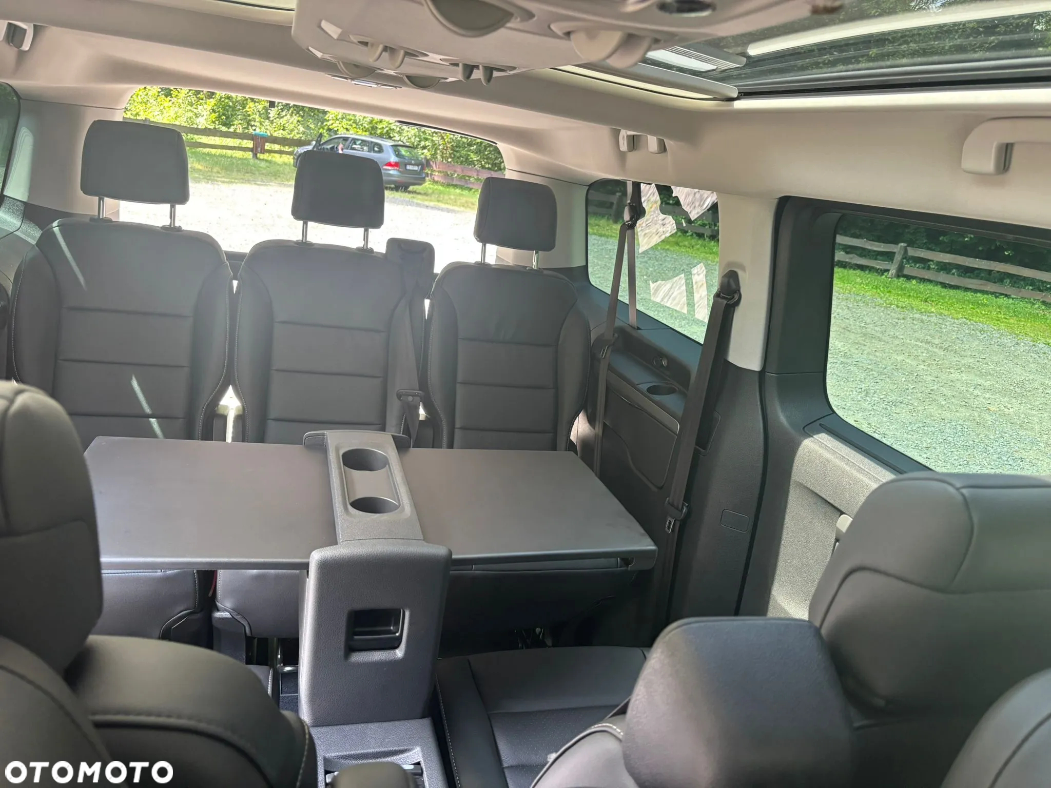 Opel Vivaro - 32