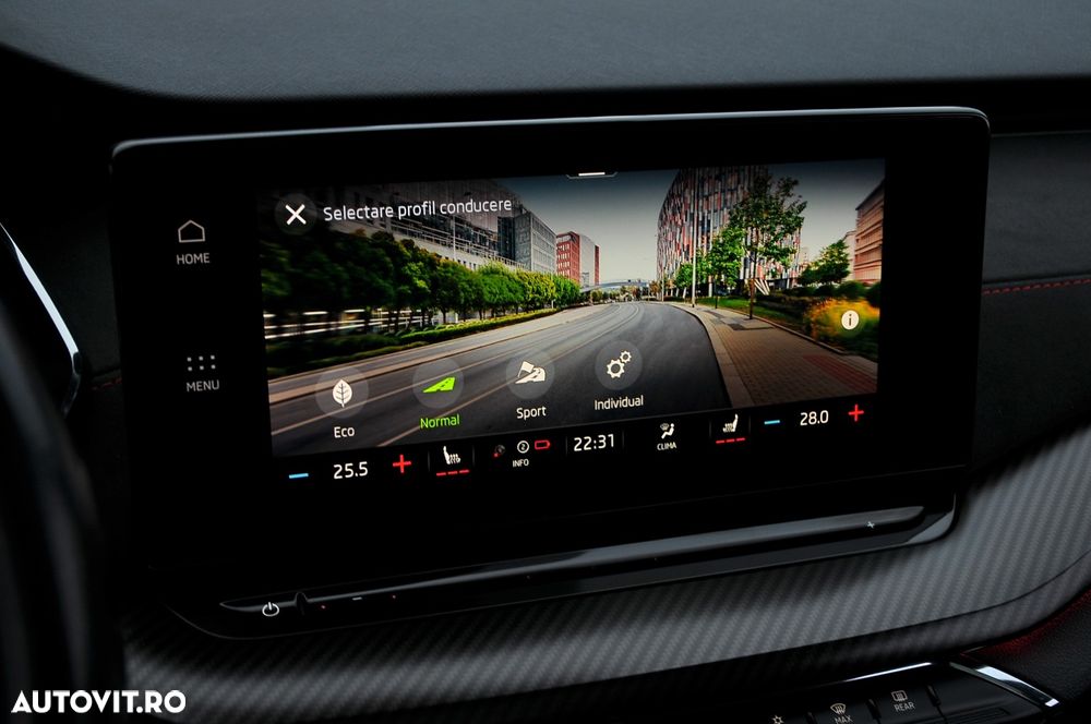 Skoda Octavia Combi 2.0 TDI DSG RS - 35