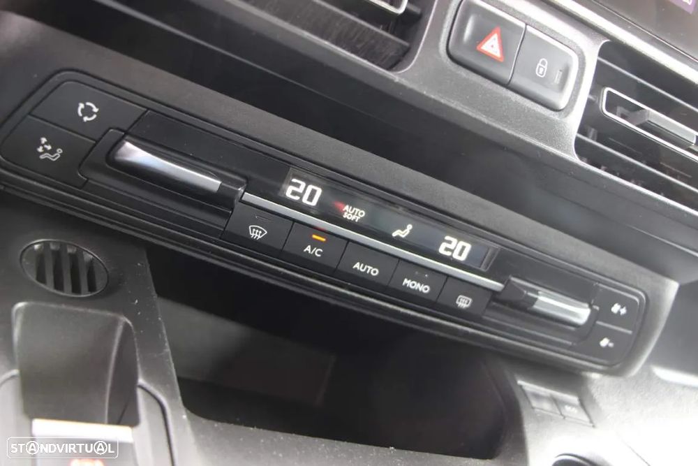 Peugeot Rifter 1.5 BlueHDi Allure EAT8 - 16