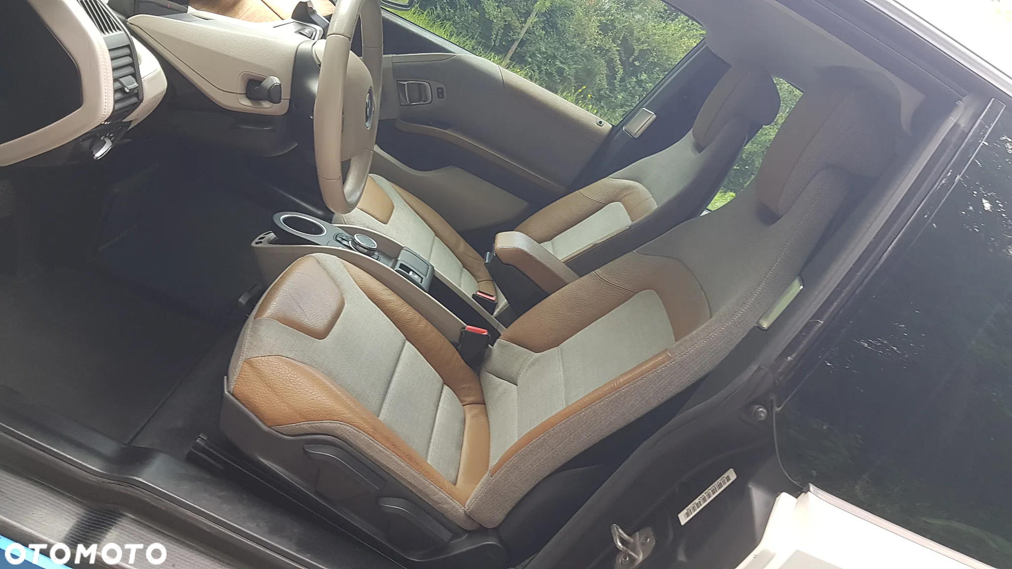 BMW i3 (Range Extender) - 9