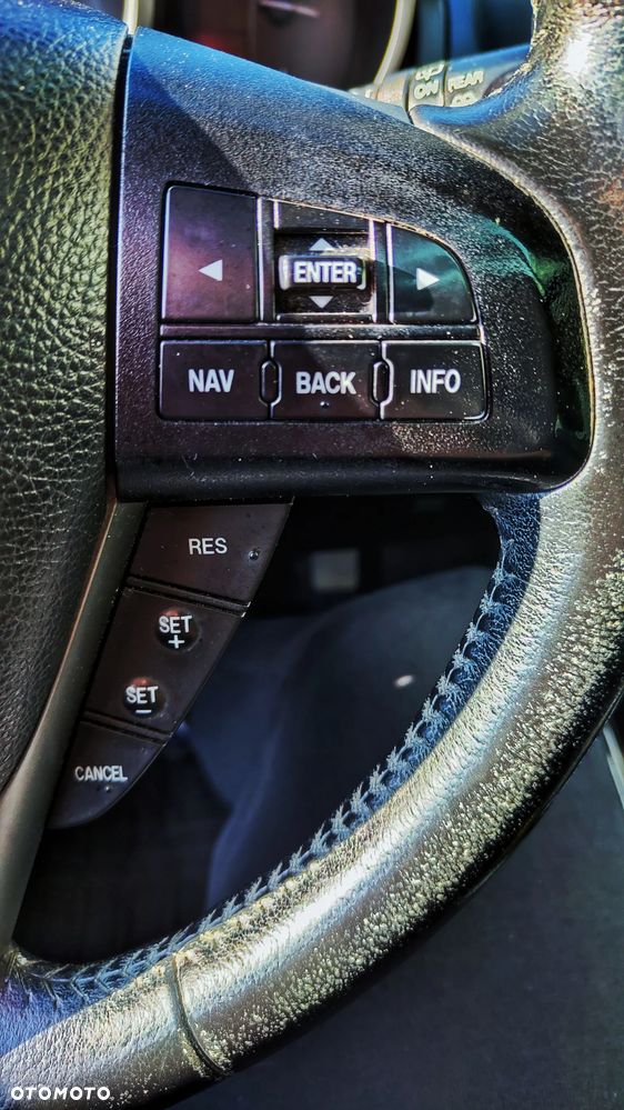 Mazda CX-7 2.2 CD Exclusive + - 24