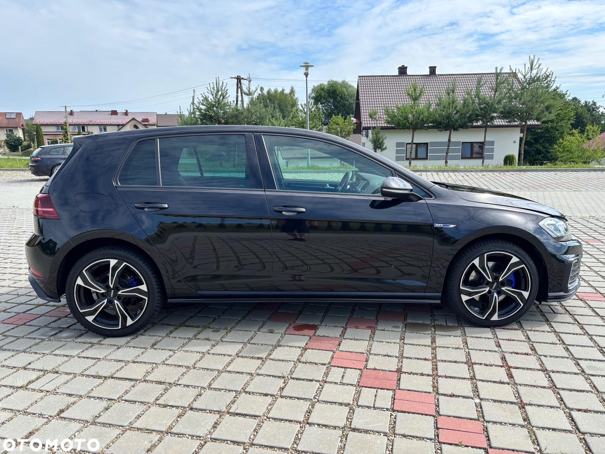 Volkswagen Golf 1.4 GTE Plug-In-Hybrid DSG - 4