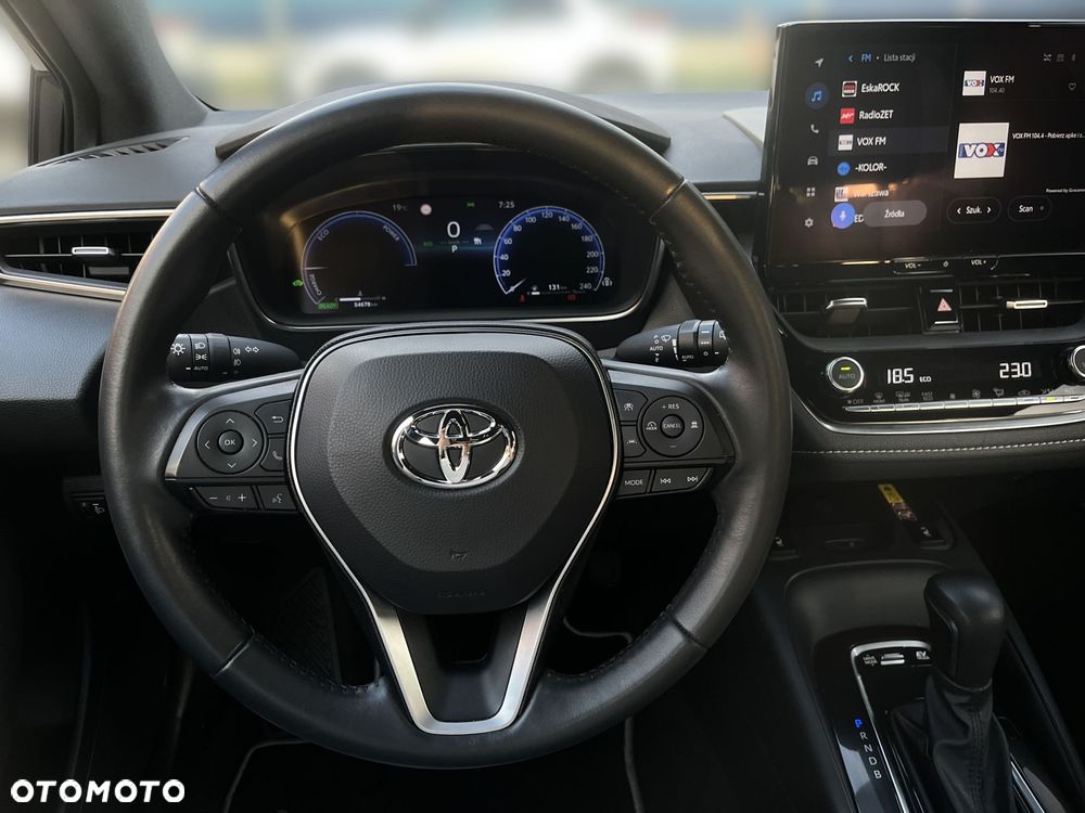 Toyota Corolla 1.8 Hybrid Comfort - 16