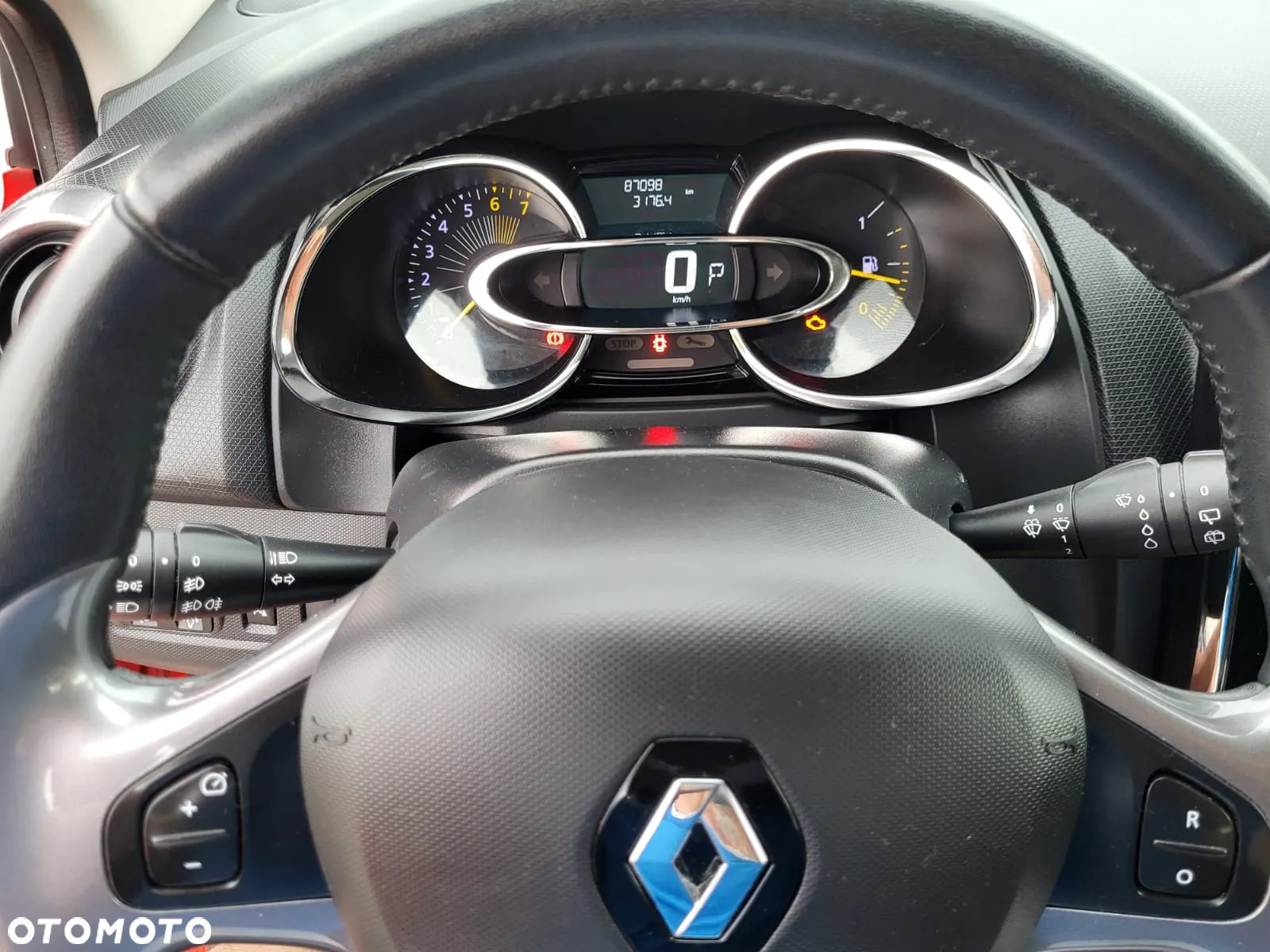 Renault Clio 1.2 TCe GT 120 EDC - 22