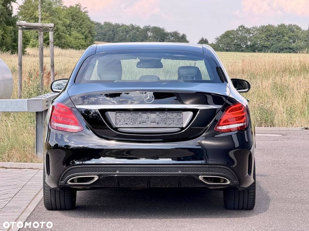 Mercedes-Benz Klasa C 200 9G-TRONIC AMG Line - 5