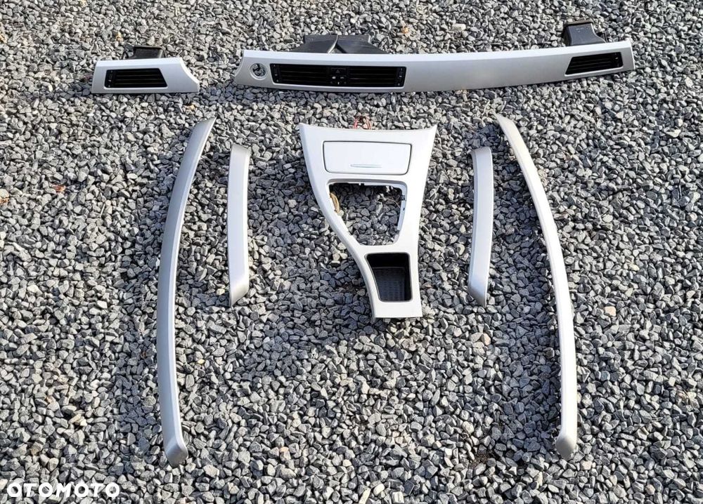 Listwy dekory BMW 3 E90 LCI - 1