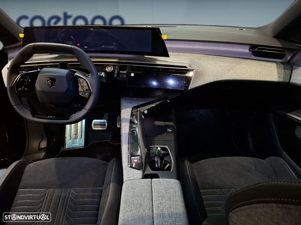 Peugeot 5008 1.6 Plug-in Hybrid GT e-DCS7 - 10