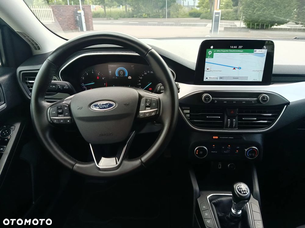 Ford Focus 1.5 EcoBoost Start-Stopp-System COOL&CONNECT - 28