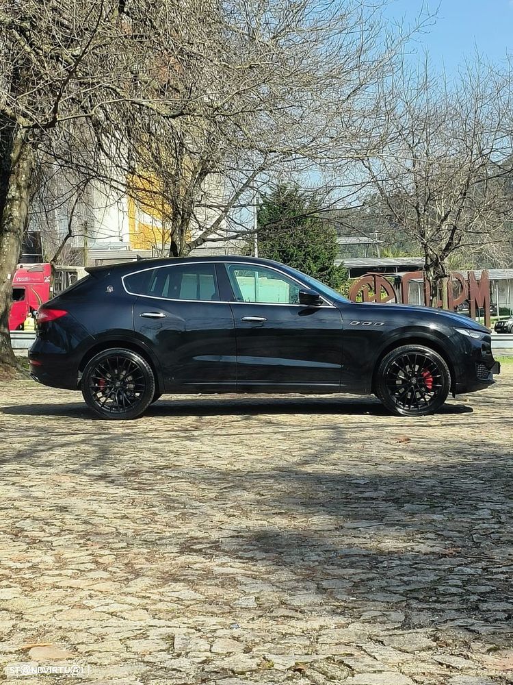 Maserati Levante 3.0 V6 - 6
