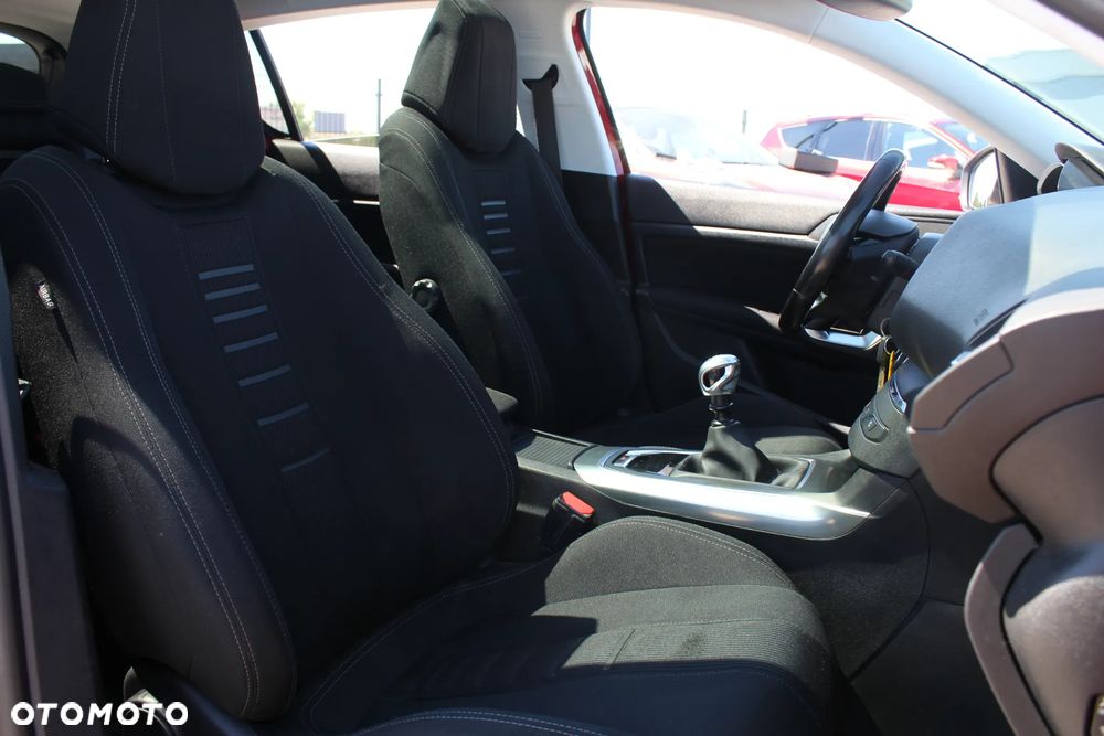 Peugeot 308 2.0 HDi Allure - 25