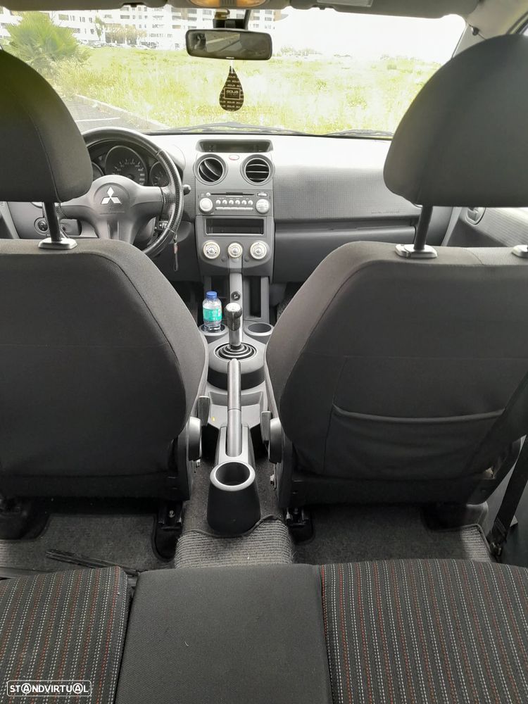 Mitsubishi Colt 1.1 Inform RCD/AC - 11